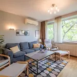 Spacious 3bd Flat In Center - Steps To Serdika By Flat Mаnager Διαμέρισμα Σόφια