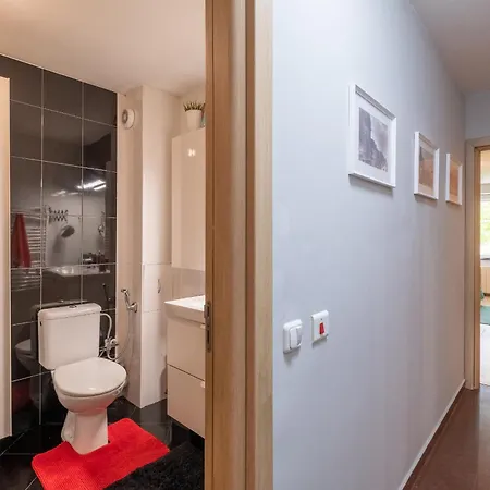 Διαμέρισμα Serdica Center - 3 Berdoom Cosy *