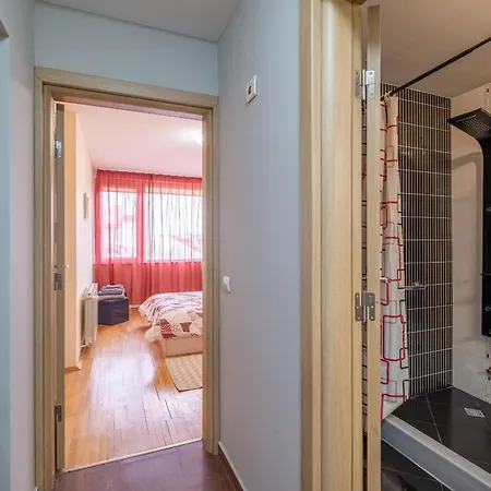 Apartment Serdica Center - 3 Berdoom Cosy